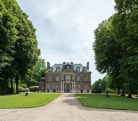 Отель Chateau De Maillot Bonneville-la-Louvet Экстерьер фото
